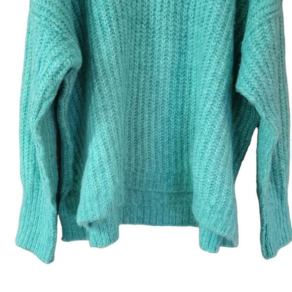 Free People Blue Bell Scoop Neck Oversized Slouchy Electric Teal Sweater NWT - Picture 5 of 15